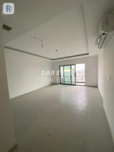 Studio Apartment image 2