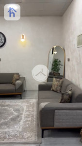 Cozy Three Bedroom Family Home image 3