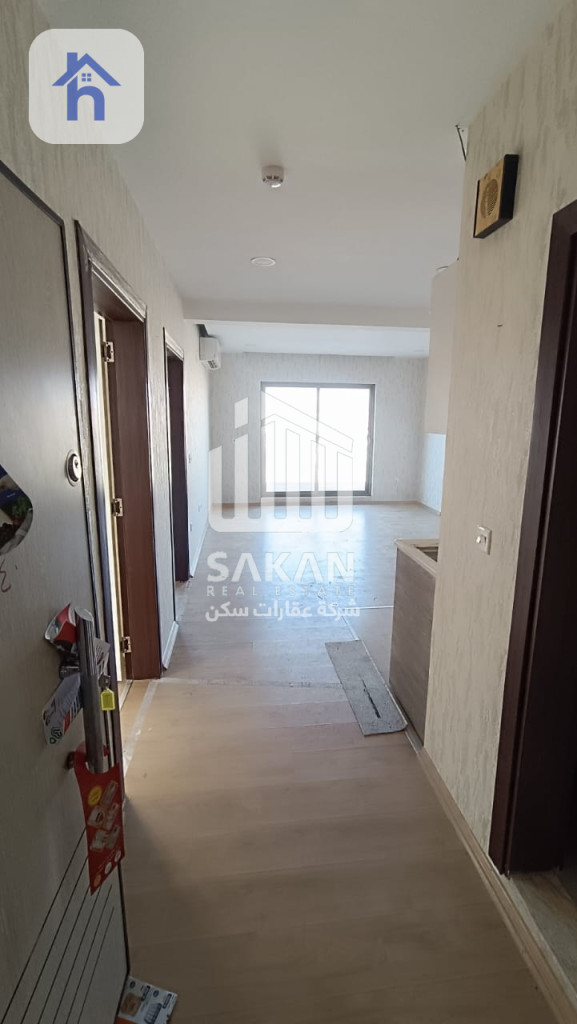 Modern 2 Bedroom Apartment