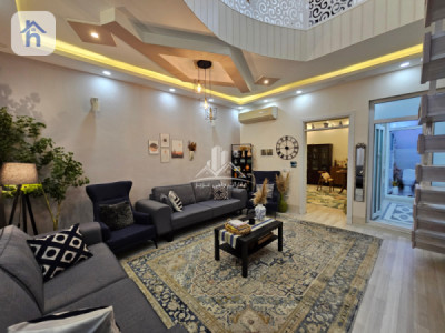 Modern House with many features Image 6