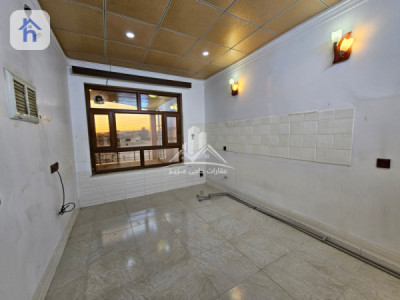 House Opposite Garden Image 10