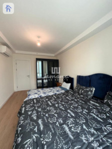 Modern Apartment in Empire Wings Image 13