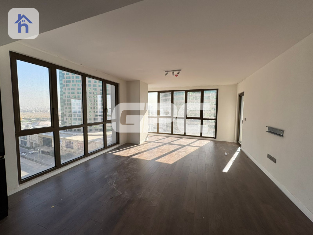 شوقەیەکی ئارام و یەک ژووری نوستن لەگەڵ دیمەنێکی جوان