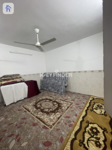 Spacious House with 5 Bedrooms Resim 5