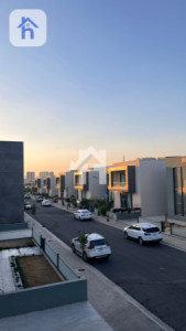 Modern House Image 3