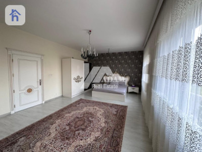 Spacious House in Italian Village image 9
