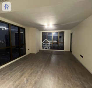 Modern Apartment image 2