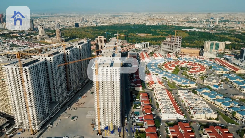 One-bedroom apartment with great views