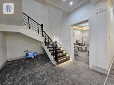 Modern House image 10