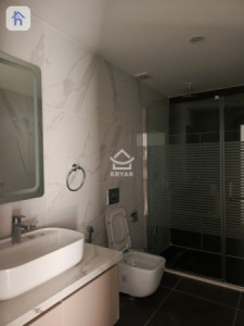 Spacious Apartment in Sky Towers Image 20