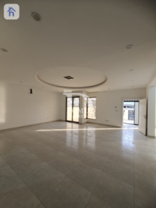 منزل واسع مع غرف متعددة صورة 8