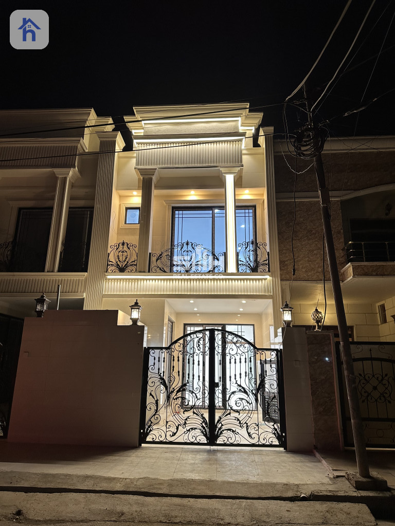 Spacious 4-Bedroom House in Bakhtyari