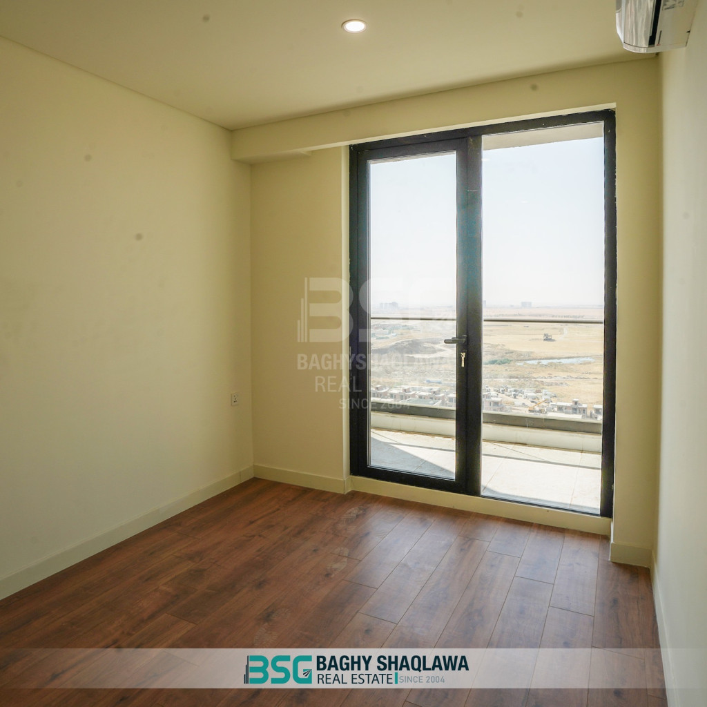 Spacious Apartment with Stunning Views — 2