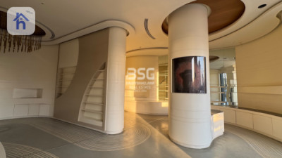 Spacious shop available for lease Resim 15
