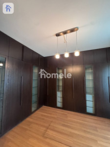 Luxurious Apartment with Park View Resim 15