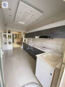 Spacious Family Home in Erbil Image 3