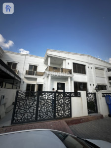 Spacious House in Aram Village image 1