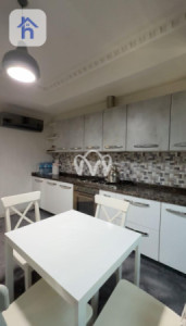 Spacious apartment with three bedrooms Resim 4