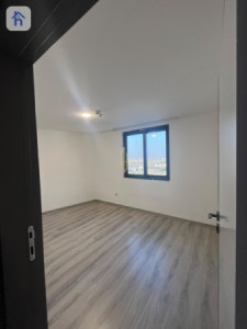 Spacious Apartment in Prime Location image 4