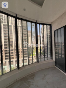 Boulevard view apartment for rent Resim 7
