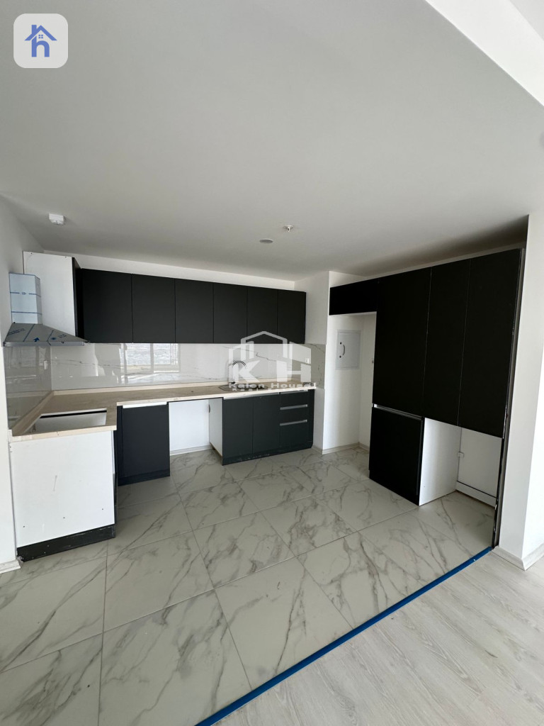 Cozy 1-Bedroom Apartment in Empire Pearl Towers