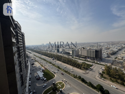 Modern Apartment with Spacious Living Area Image 11