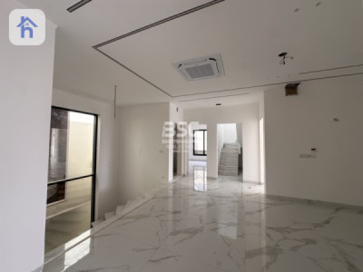Corner House image 12