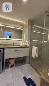 Spacious apartment with three bedrooms Resim 9