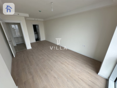 Modern Apartment Image 6