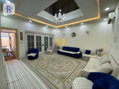 Cozy 4 Bedroom House in Erbil Resim 3