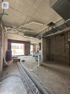 Spacious House in Olive Garden City image 5