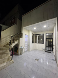 One Floor House image 2