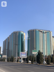 Modern Apartment in Empire Square — 1