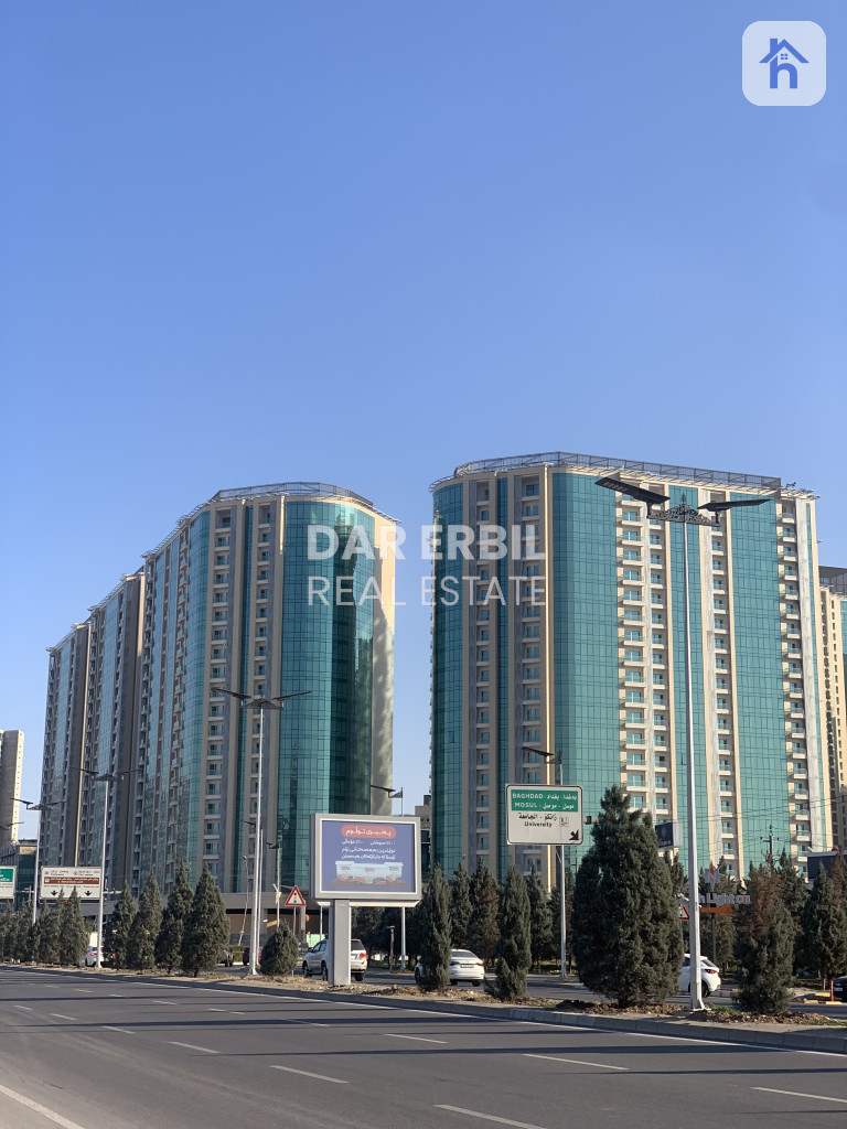 Spacious apartment in Empire Square Resim 2