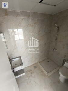 Corner Apartment image 8
