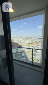 Chic 1 Bedroom Apartment with Great Views image 5