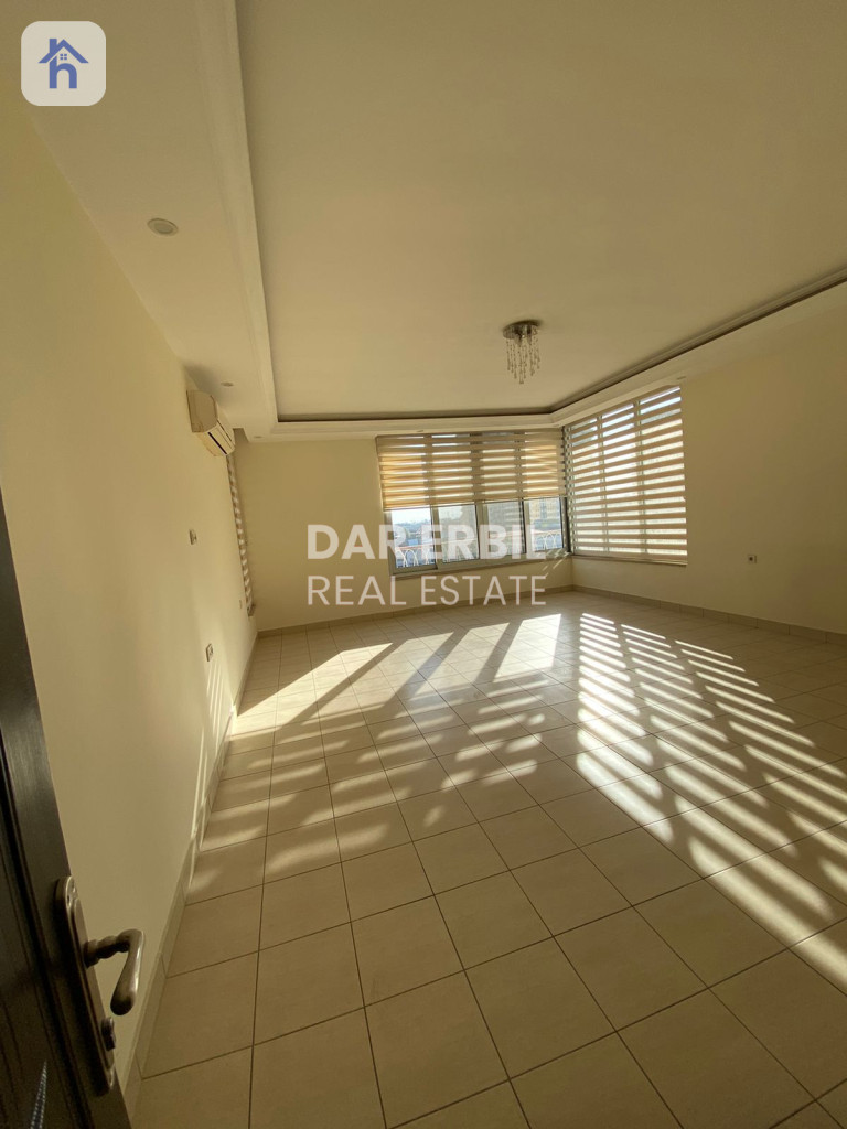 شوقەیەکی مۆدێرن بە ٣ ژووری نوستن وێنە 2