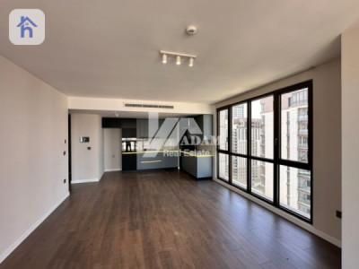 Corner Apartment image 2