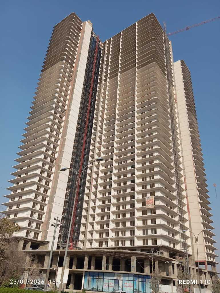 Modern 2 Bedroom Apartment in English Tower