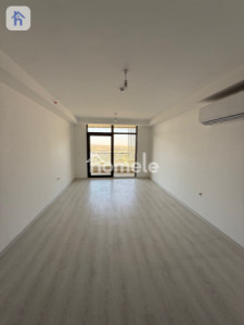 Elegant 1-Bedroom Apartment in Empire Pearl Towers image 2