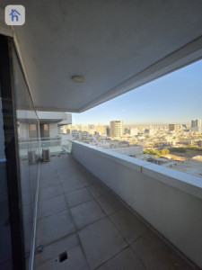 Modern 3-Bedroom Apartment Resim 8