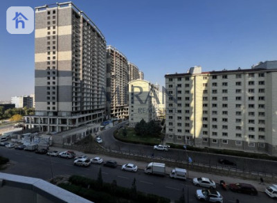 Apartment For Sale Image 5