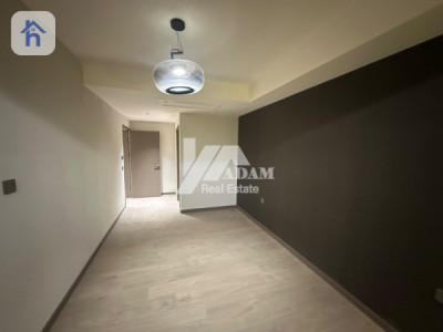 Corner Apartment image 1