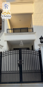 Contemporary house in sought-after area for sale — 1