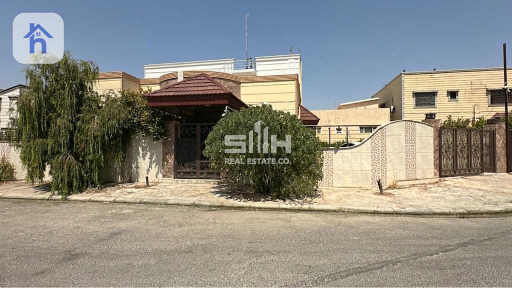 حياة واسعة في موقع متميز