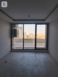 Modern Apartment with 3 Bedrooms image 5
