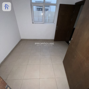 Spacious Villa in Empire Royal with 5 Bedrooms image 12