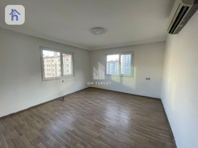 Modern 3-BR Apartment with Great Views Resim 6
