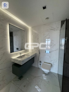 Modern Apartment with Terrace Resim 8