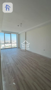 Modern Apartment in Empire Square image 6